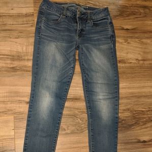 American Eagle super stretch jeans